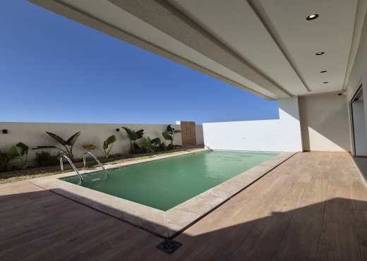 𝐀̀ 𝐕𝐞𝐧𝐝𝐫𝐞 – 𝐝𝐞𝐬  𝐕𝐢𝐥𝐥𝐚𝐬