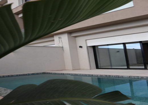 VILLA  S+4  PRESTIGE  CHOUTRANA 1 - Bien immobilier à {"id":1,"country_id":219,"name":"ARIANA","slug":"ariana"} - Le Point Immobilier Tunisie