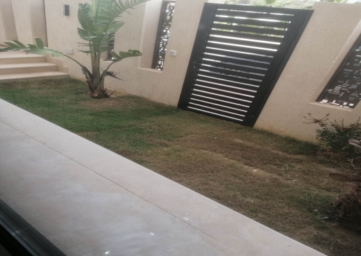 S+2 RDC AVEC JARDIN AIN ZAGHOUAN NORD - Bien immobilier à {"id":23,"country_id":219,"name":"TUNIS","slug":"tunis"} - Image 3 - Agence Immobilière New Way