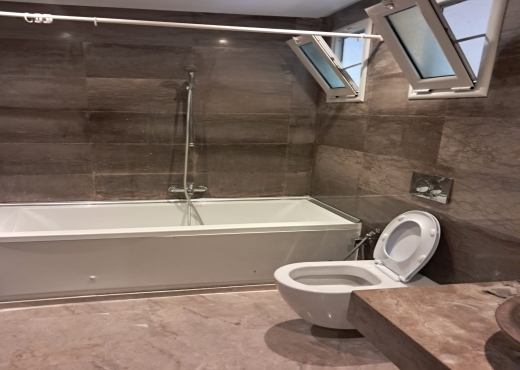 Grand  𝐒+𝟏  𝟖𝟒 𝐦²   𝐚̀ 𝐕𝐞𝐧𝐝𝐫𝐞 - Bien immobilier à {"id":1,"country_id":219,"name":"ARIANA","slug":"ariana"} - Image 2 - Agence Immobilière New Way