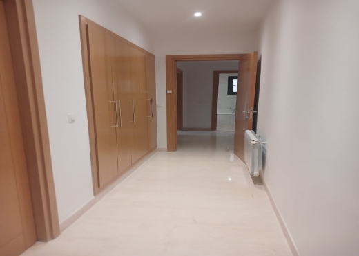 S+3 RDC AVEC JARDIN CHOUTRANA 1 - Bien immobilier à {"id":1,"country_id":219,"name":"ARIANA","slug":"ariana"} - Le Point Immobilier Tunisie